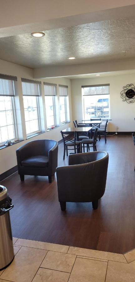 Boarders Inn&Suites by Cobblestone Hotels - Broken Bow Eksteriør bilde