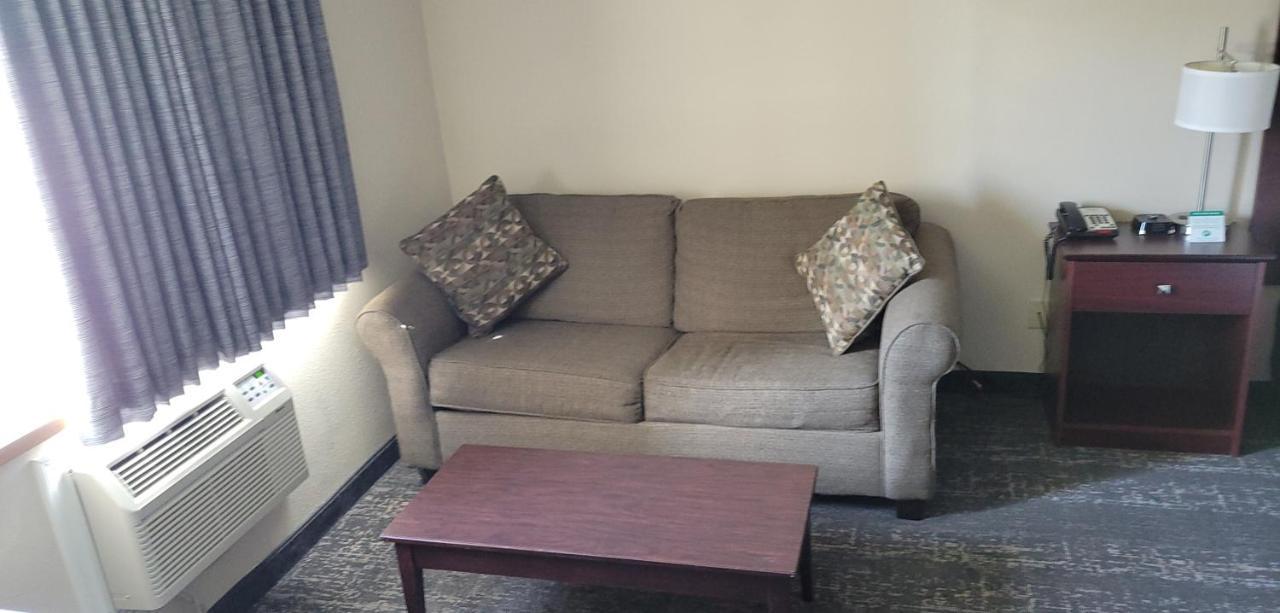 Boarders Inn&Suites by Cobblestone Hotels - Broken Bow Eksteriør bilde