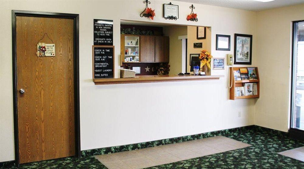 Boarders Inn&Suites by Cobblestone Hotels - Broken Bow Eksteriør bilde