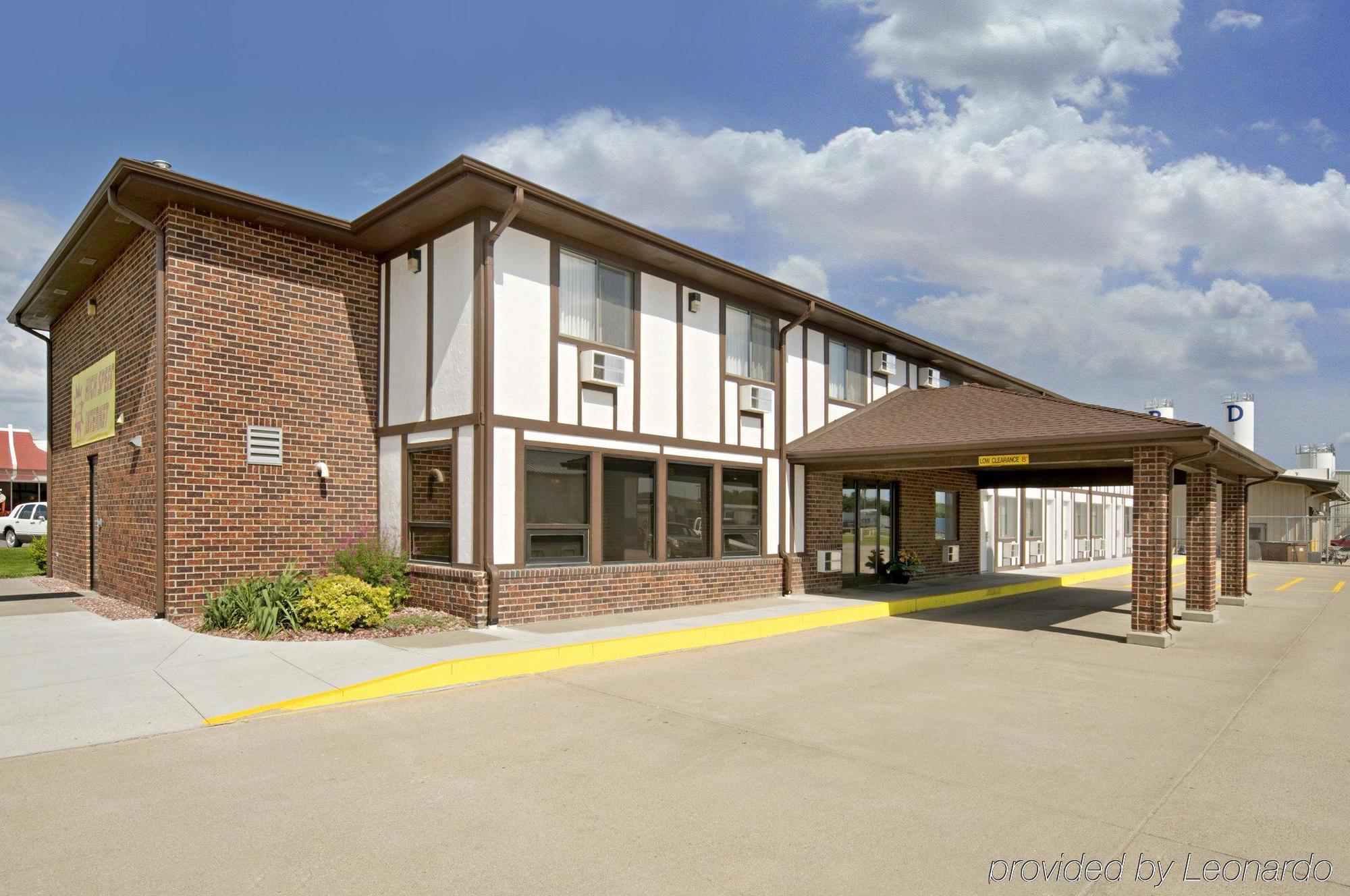 Boarders Inn&Suites by Cobblestone Hotels - Broken Bow Eksteriør bilde