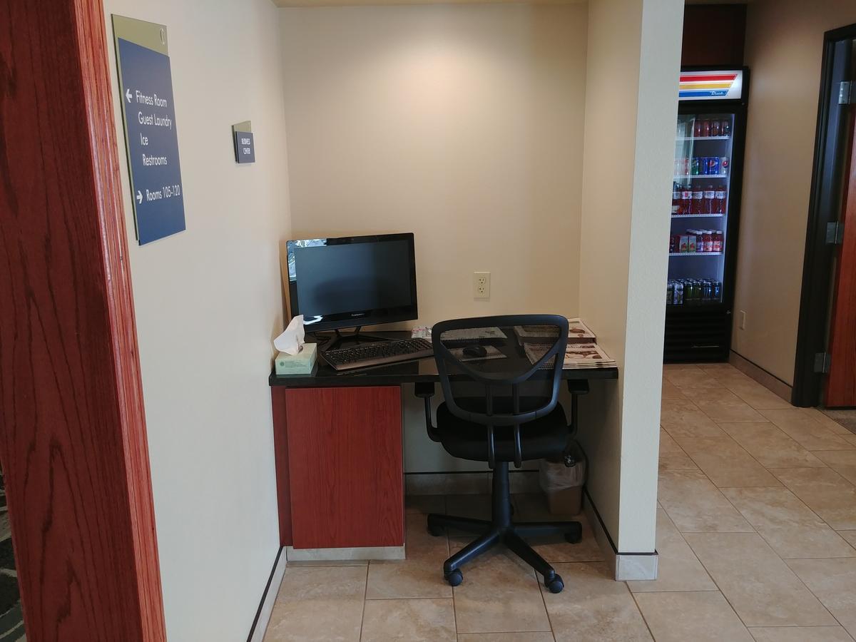 Boarders Inn&Suites by Cobblestone Hotels - Broken Bow Eksteriør bilde